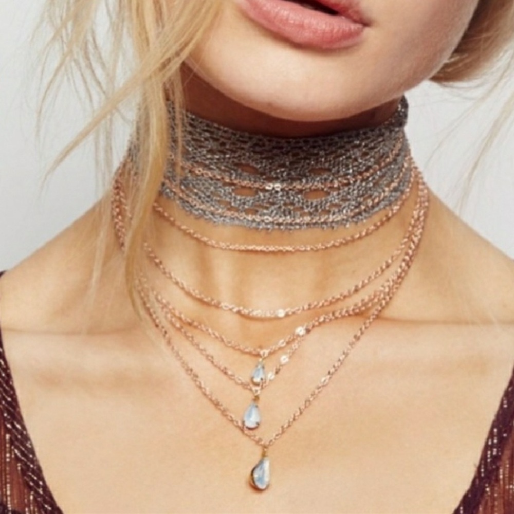 Free people choker
